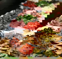 Cafe Deli - Accommodation Newcastle