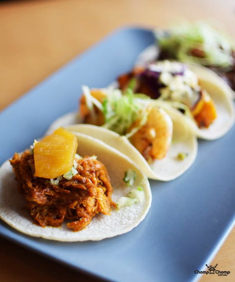 La Cholita - Accommodation Newcastle 0
