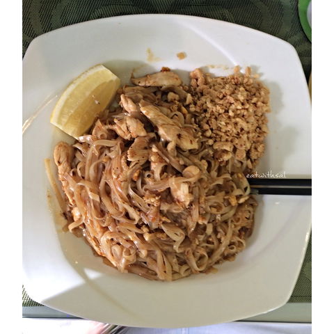 Mae Moon Thai - Accommodation Newcastle 0