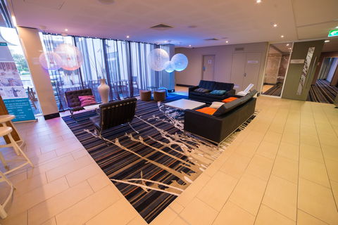 Q Cafe - Accommodation Newcastle 2