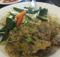 Luciano's - Accommodation Newcastle