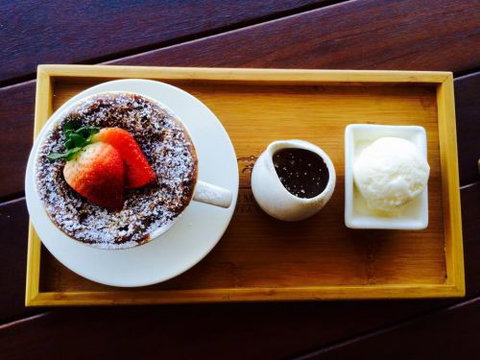 Q Bar & Brasserie On The Avenue - Accommodation Newcastle 4