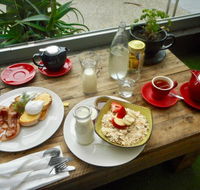 Lorne Central - Accommodation Newcastle