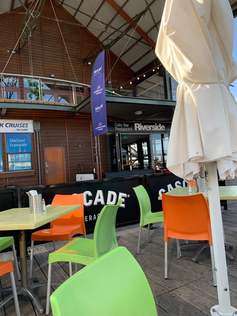 Riverside Cafe - Accommodation Newcastle 7