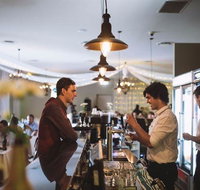 Sneaky's Restaurant - Accommodation Newcastle