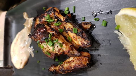 De Grill - Accommodation Newcastle 0
