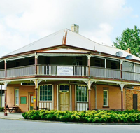 The Victoria Hotel Hinton - Accommodation Newcastle