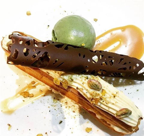 A La Bouffe Bar & Bistro - Accommodation Newcastle 9
