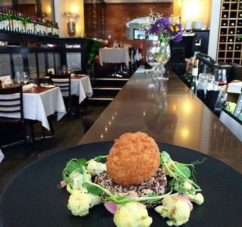 A La Bouffe Bar & Bistro - Accommodation Newcastle 13