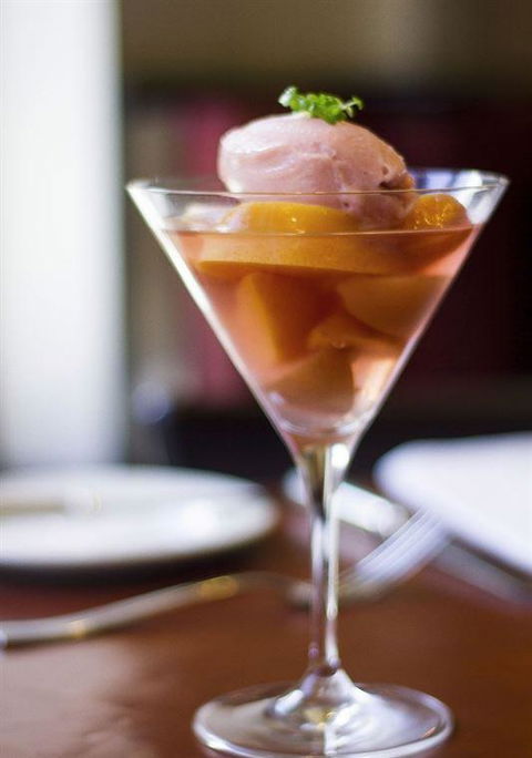 A La Bouffe Bar & Bistro - Accommodation Newcastle 21