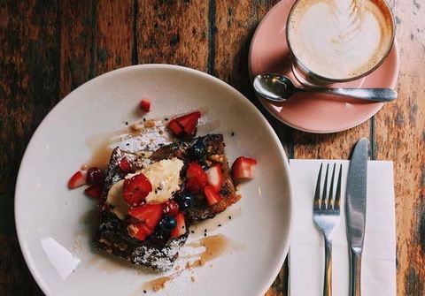 EAT LOVE PIZZA - Accommodation Newcastle 1