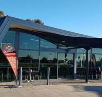 Fish on the Edge - Accommodation Newcastle