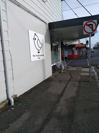 The Flying Sparrow - Accommodation Newcastle 0