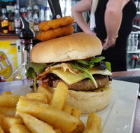 Burlington Hotel Bunbury - Accommodation Newcastle