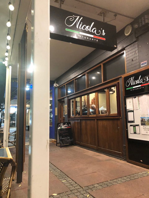 Nicola's Ristorante - Accommodation Newcastle 6