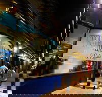 Trafalgars Hotel - Accommodation Newcastle