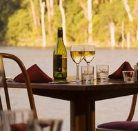 Lakeside Restaurant - Accommodation Newcastle