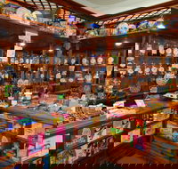 Sticky Fingers Candy Store - Accommodation Newcastle
