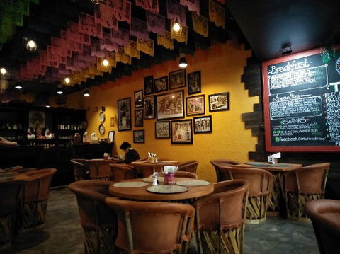 Revolucion Mexicana - Accommodation Newcastle 0