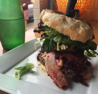 Tree House Coffee Lounge - Accommodation Newcastle