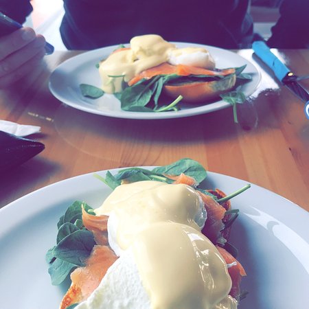 Breeze Bistro - Accommodation Newcastle 0