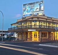 Britannia Hotel - Accommodation Newcastle