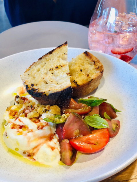 Lot 100 - Accommodation Newcastle 2