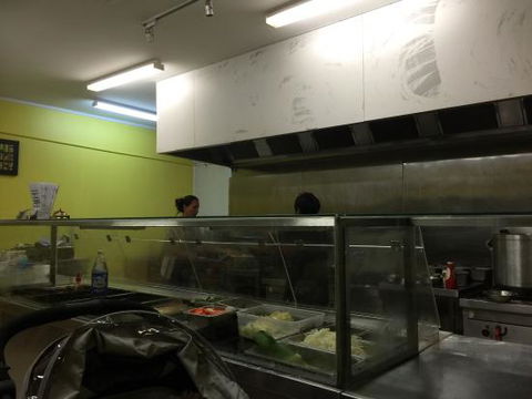 Pho Ven's - Accommodation Newcastle 0
