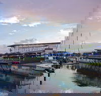 Bluewater Bar And Grill - Accommodation Newcastle
