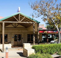 Russell Tavern - Accommodation Newcastle