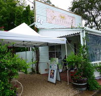 Flutterbies Cottage Cafe - Accommodation Newcastle