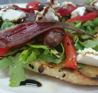 Mena Creek Hotel - Accommodation Newcastle
