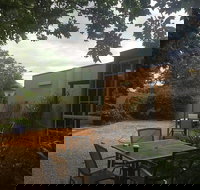 New England House - Accommodation Newcastle