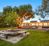 Batesford Hotel - Accommodation Newcastle