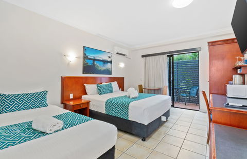 The Coffee House Apartments & Bistro - Accommodation Newcastle 4