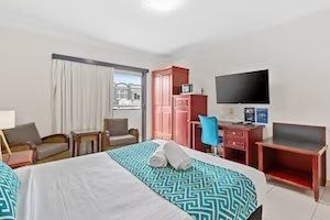 The Coffee House Apartments & Bistro - Accommodation Newcastle 15