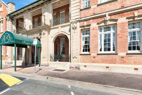 Quality Hotel Regent Rockhampton - Accommodation Newcastle 1