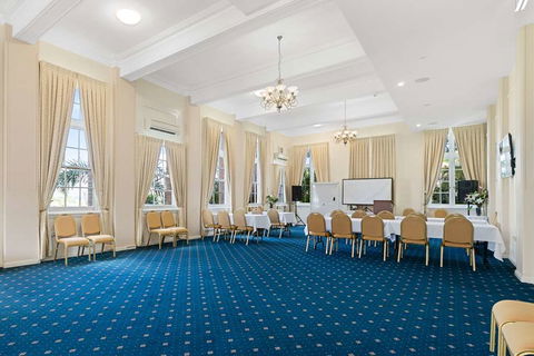 Quality Hotel Regent Rockhampton - Accommodation Newcastle 12