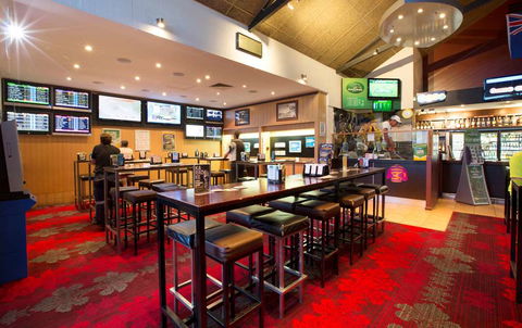 Glenmore Tavern - Accommodation Newcastle 4