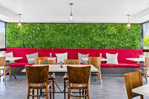 The Stirling Hotel Rockhampton - Accommodation Newcastle 4