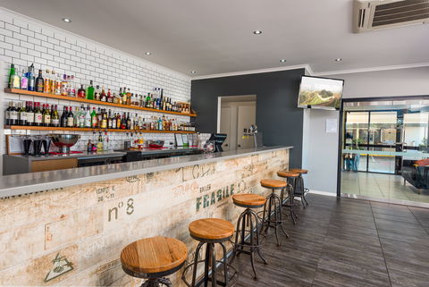 The Stirling Hotel Rockhampton - Accommodation Newcastle 7
