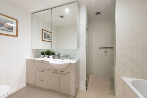DPC New Quay - Accommodation Newcastle 5