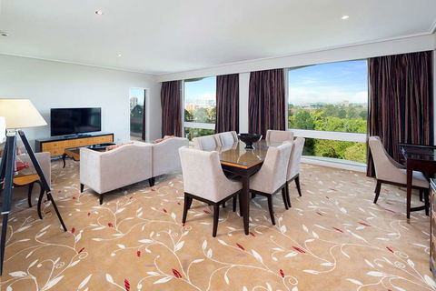 Royal On The Park - Accommodation Newcastle 14