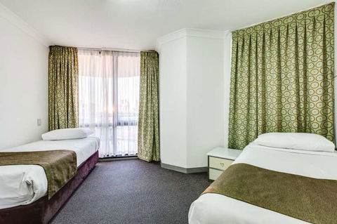Hillcrest Central Apartment Hotel - Accommodation Newcastle 5