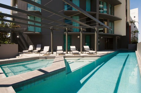 Oaks Felix - Accommodation Newcastle 2