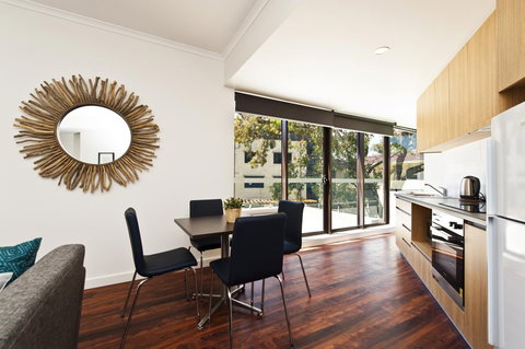 St Catherine's on Park - Accommodation Newcastle 3