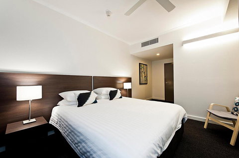 St Catherine's on Park - Accommodation Newcastle 8