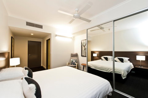 St Catherine's on Park - Accommodation Newcastle 9