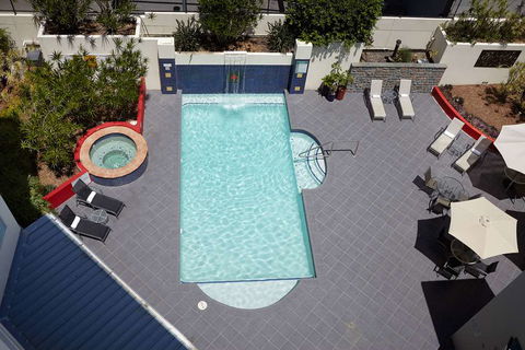 Central West End Apartments - Accommodation Newcastle 10