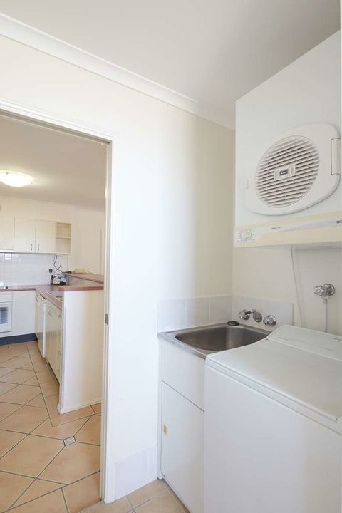 Central West End Apartments - Accommodation Newcastle 17